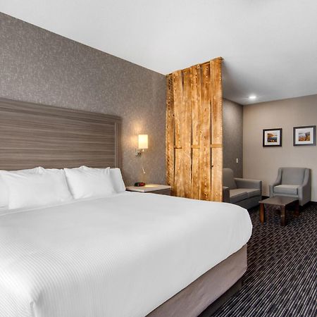 Comfort Inn & Suites North Battleford Esterno foto