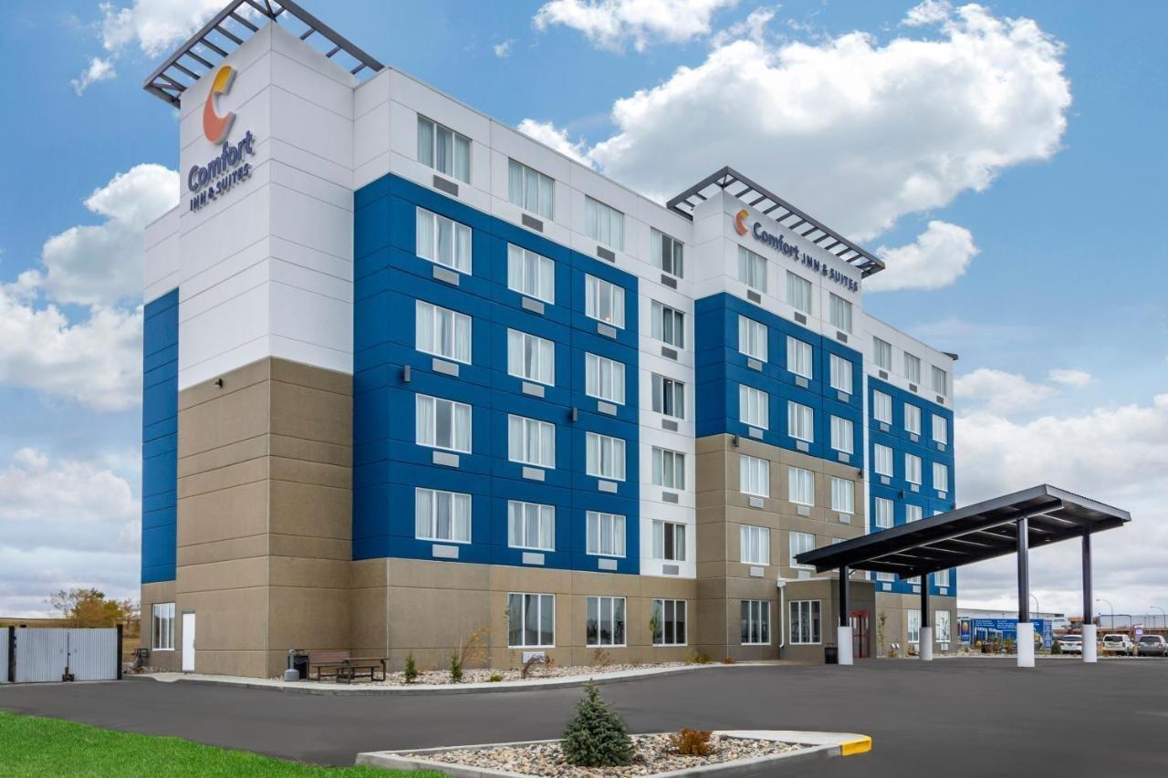 Comfort Inn & Suites North Battleford Esterno foto
