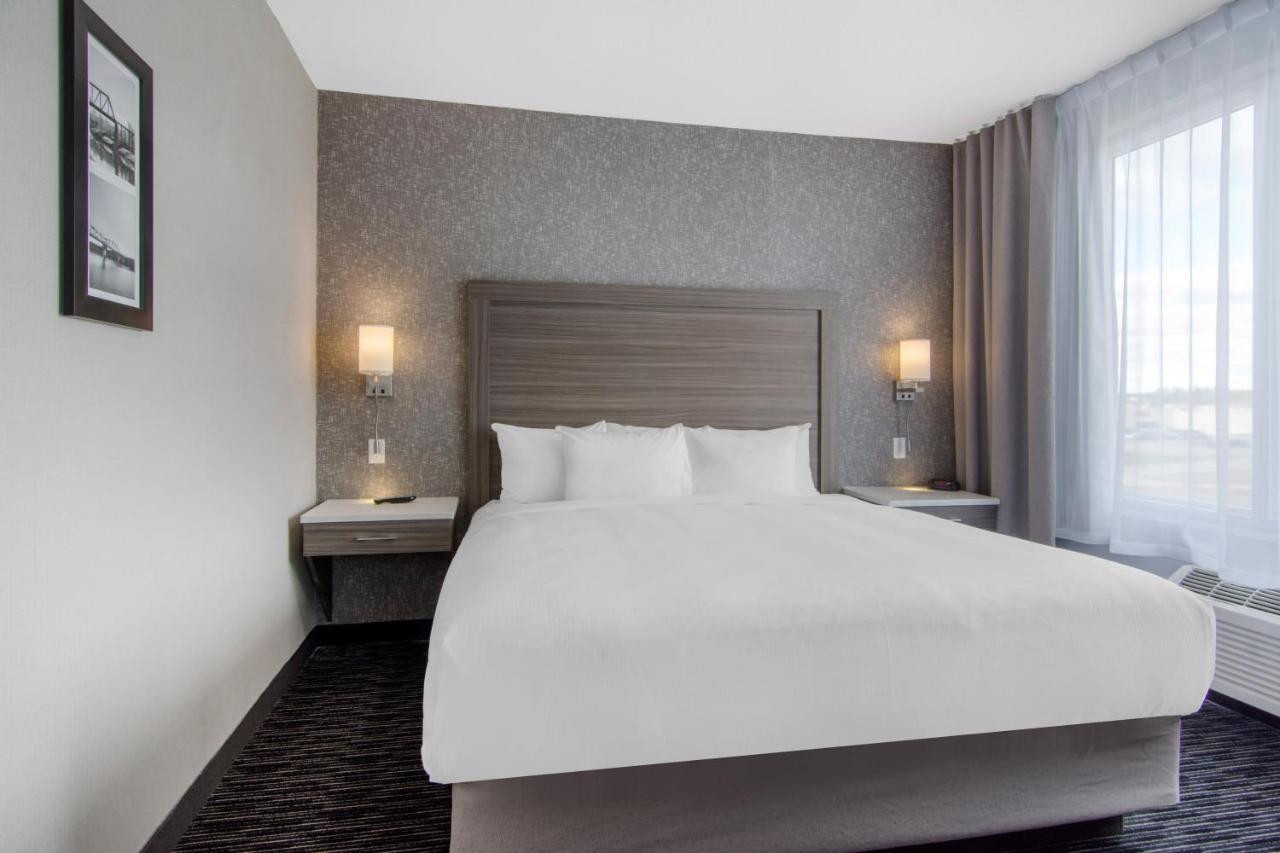 Comfort Inn & Suites North Battleford Esterno foto