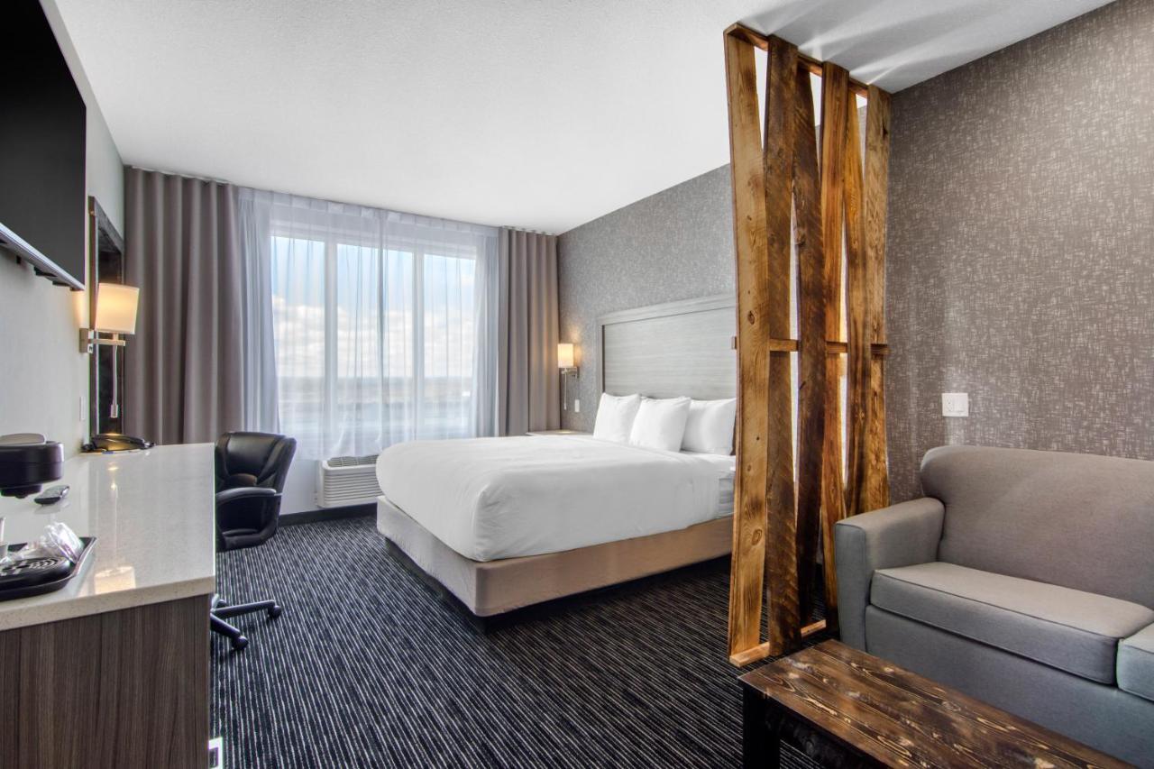 Comfort Inn & Suites North Battleford Esterno foto